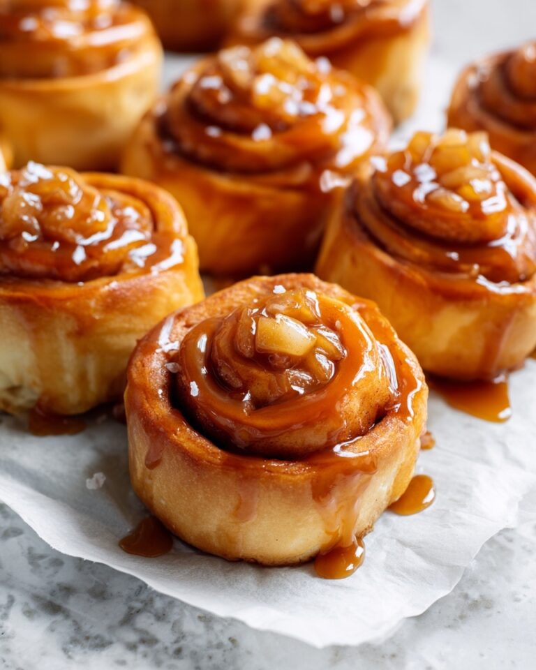 Caramel Apple Cinnamon Rolls Recipe