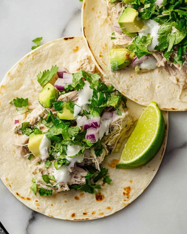 Crockpot Salsa Verde Chicken Recipe