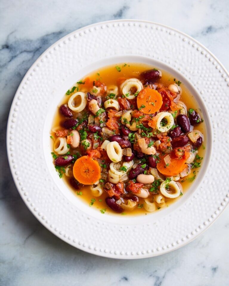 Crockpot Vegetarian Pasta e Fagioli Soup Recipe