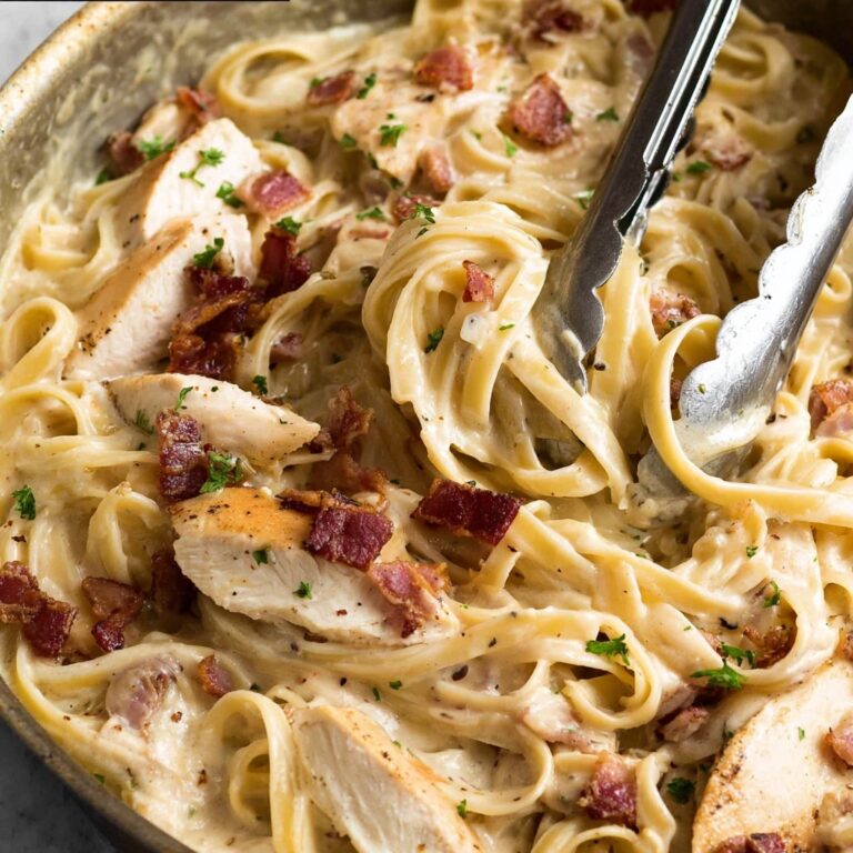 Creamy Chicken and Bacon Pasta Recipe