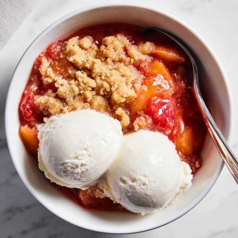 Easy Rhubarb Crisp Recipe